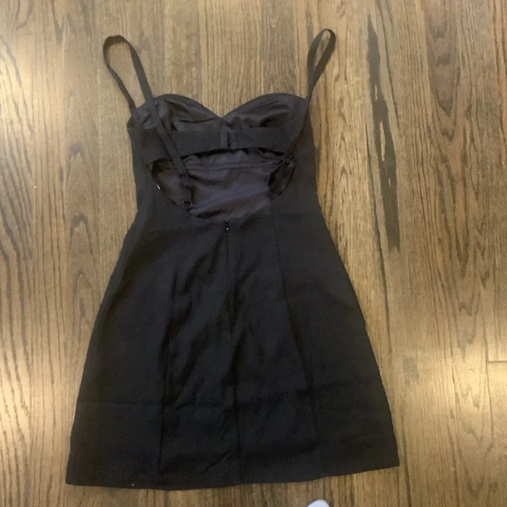 NWT Little Black Dress- size 4 - Picture 4 of 7